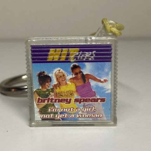 Vintage Hit Clips Britney Spears I'm Not A Girl, Not Yet A Women TESTED WORKS - Picture 1 of 4